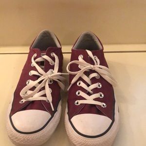Burgundy converse